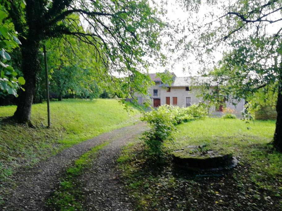 Domaine Moulin De Quincenat Apartment Champagnat  Bagian luar foto
