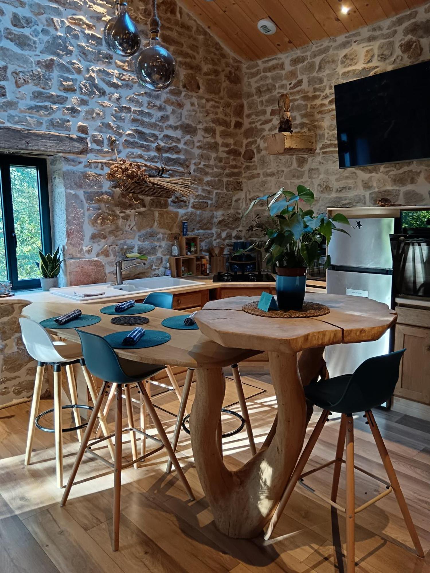 Domaine Moulin De Quincenat Apartment Champagnat  Bagian luar foto