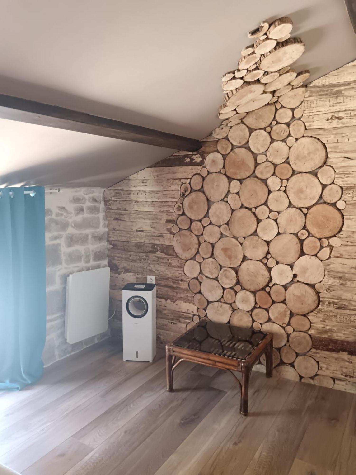 Domaine Moulin De Quincenat Apartment Champagnat  Bagian luar foto